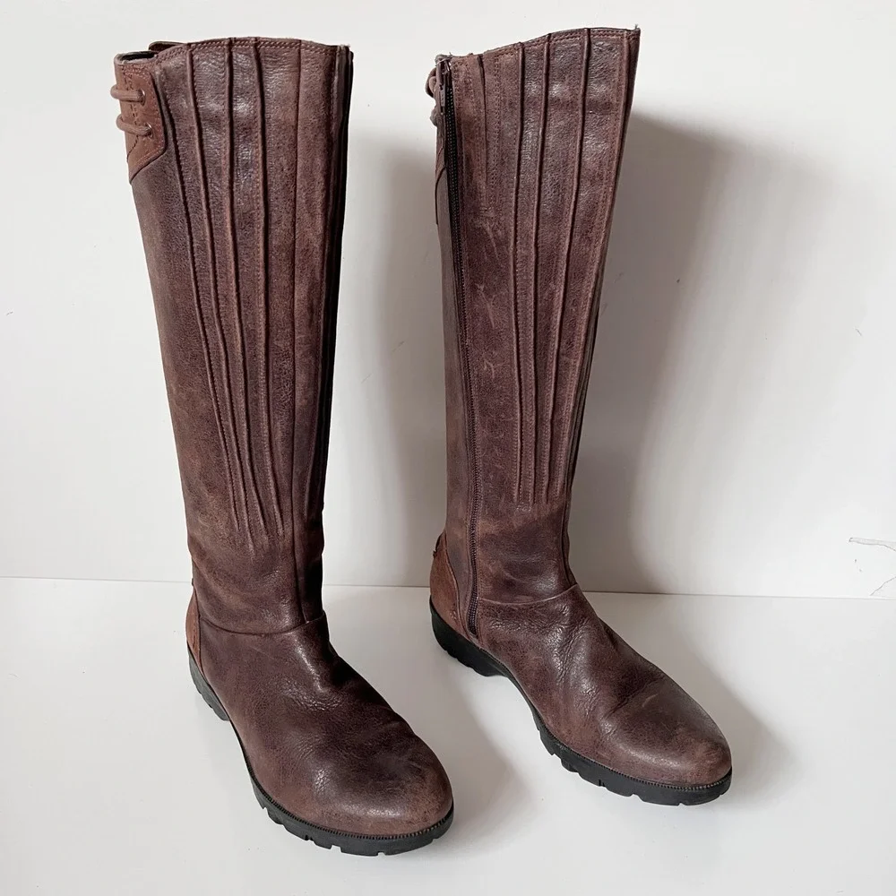 Merrell‎ Vera Peak Knee High Boots Size 9 Brown Leather Tall Zip Gorpcore Chunky